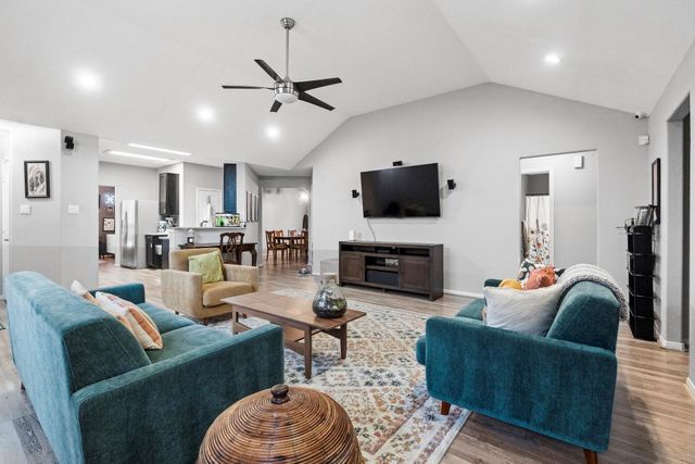 7815 Koloa River Court, Houston, TX 77040