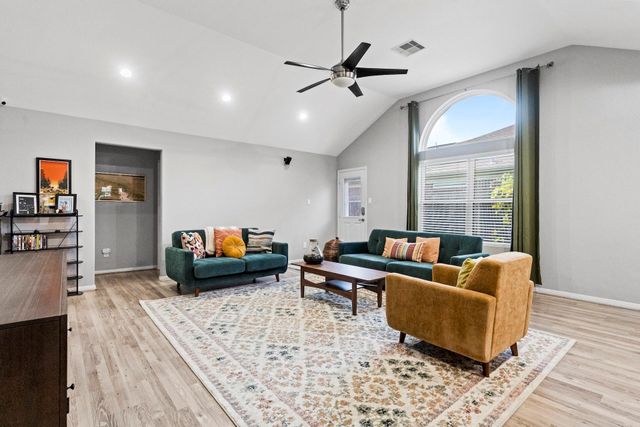 7815 Koloa River Court, Houston, TX 77040