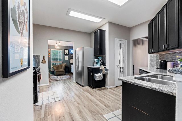 7815 Koloa River Court, Houston, TX 77040