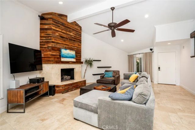 7962 Southwind, Huntington Beach, CA 92648