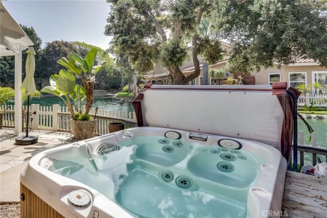 7962 Southwind, Huntington Beach, CA 92648