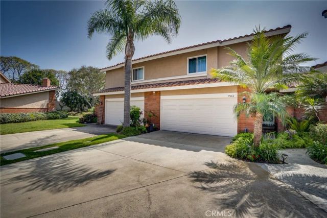 7962 Southwind, Huntington Beach, CA 92648