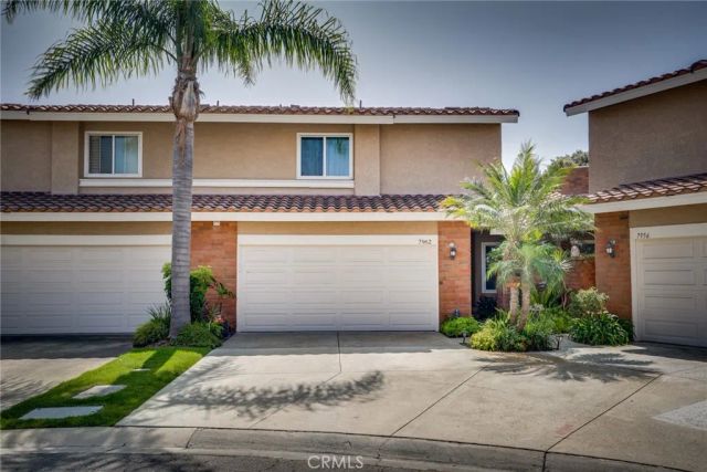 7962 Southwind, Huntington Beach, CA 92648