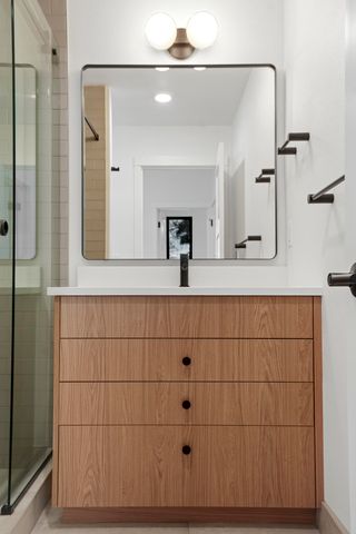 637 NE Marshall Avenue, Bend, OR 97701