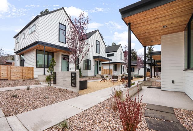 637 NE Marshall Avenue, Bend, OR 97701