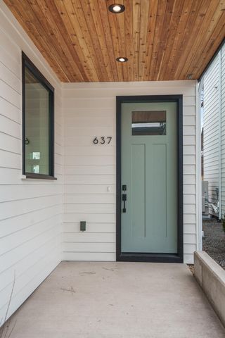 637 NE Marshall Avenue, Bend, OR 97701