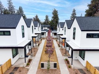 637 NE Marshall Avenue, Bend, OR 97701