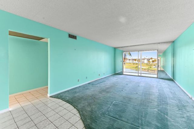 2905 Victoria Place K3, Coconut Creek, FL 33066