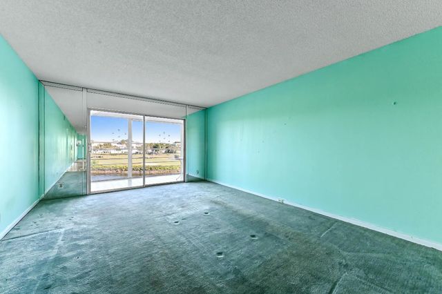 2905 Victoria Place K3, Coconut Creek, FL 33066