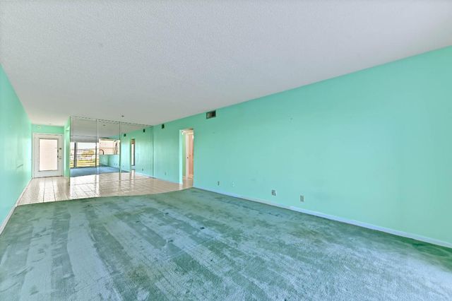 2905 Victoria Place K3, Coconut Creek, FL 33066