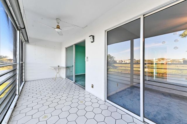 2905 Victoria Place K3, Coconut Creek, FL 33066