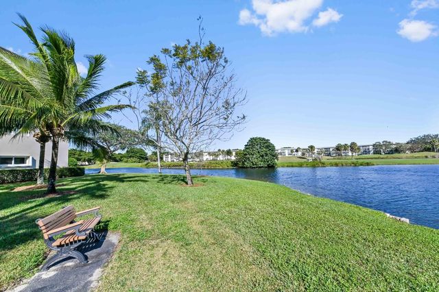 2905 Victoria Place K3, Coconut Creek, FL 33066