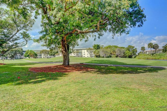 2905 Victoria Place K3, Coconut Creek, FL 33066