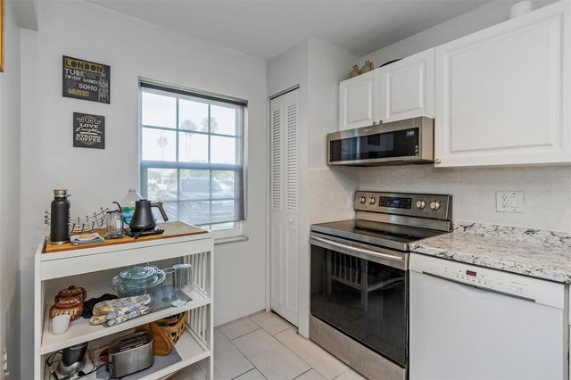 1900 68TH STREET N 110, St Petersburg, FL 33710