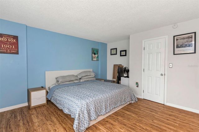 1900 68TH STREET N 110, St Petersburg, FL 33710