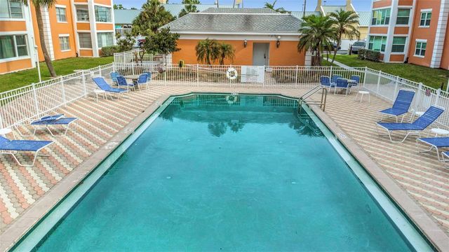 1900 68TH STREET N 110, St Petersburg, FL 33710