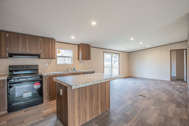 1613 Mockingbird Lane, Pelican Bay, TX 76020