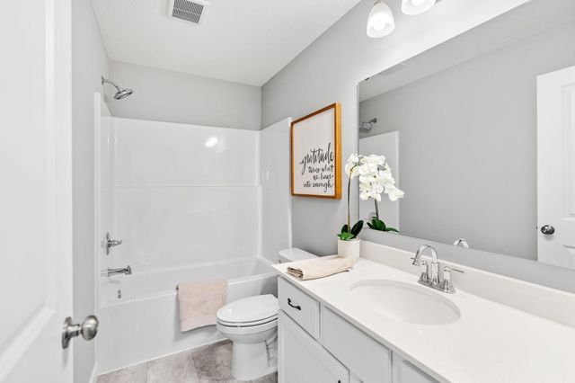 19937 Enfield Avenue N, Forest Lake, MN 55025