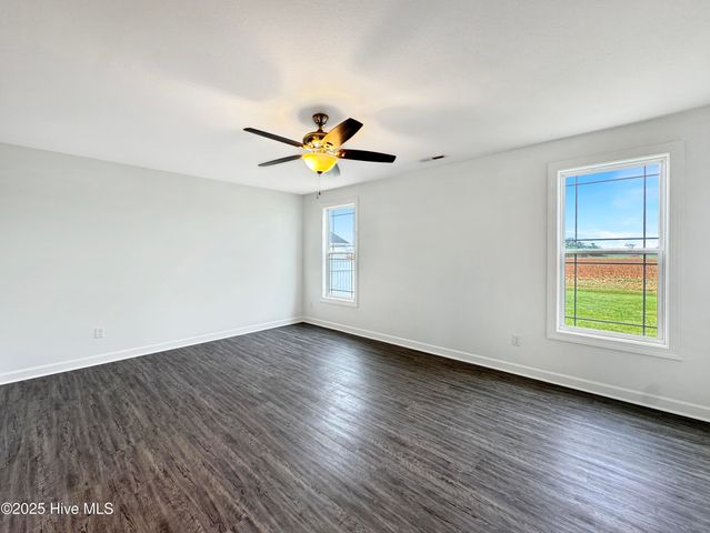 519 Millbrooke Circle, Elizabeth City, NC 27909