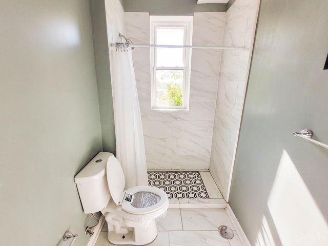 4231 Eastern Avenue, Cincinnati, OH 45226