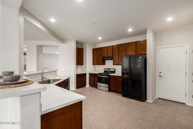 6840 S Tackweed Way, Tucson, AZ 85756