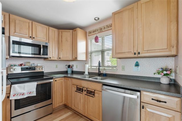 821 AUDUBON DRIVE 821, Bradenton, FL 34209