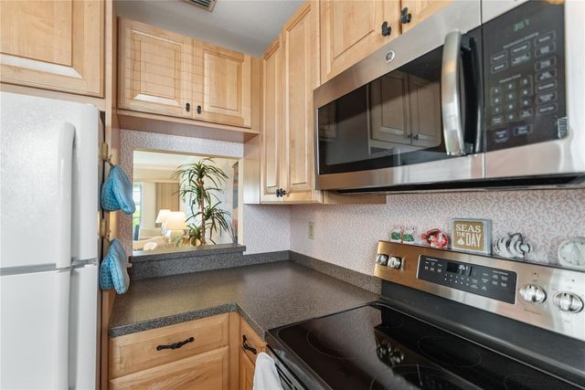 821 AUDUBON DRIVE 821, Bradenton, FL 34209