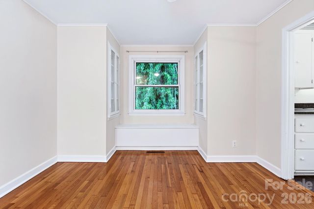 176 Chiles Avenue, Asheville, NC 28803
