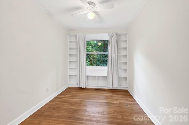 176 Chiles Avenue, Asheville, NC 28803