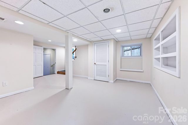 176 Chiles Avenue, Asheville, NC 28803