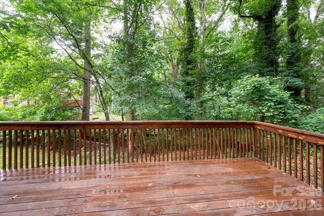 176 Chiles Avenue, Asheville, NC 28803