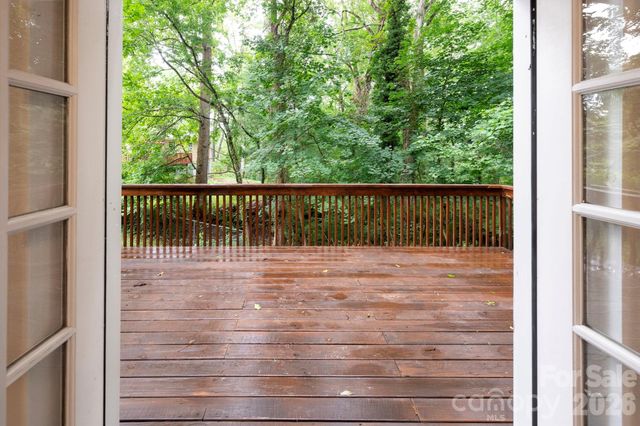 176 Chiles Avenue, Asheville, NC 28803