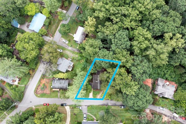 176 Chiles Avenue, Asheville, NC 28803