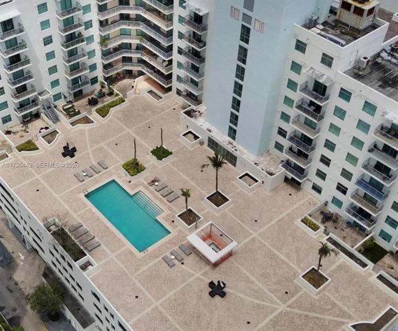 140 S Dixie Hwy 523, Hollywood, FL 33020