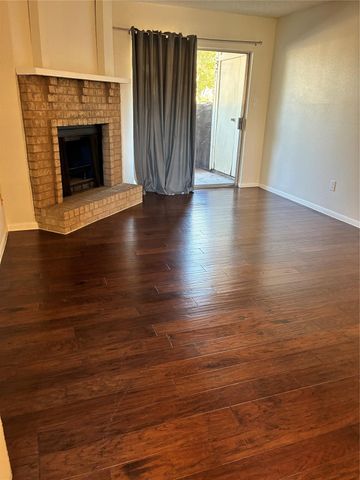 1500 Bay Area Boulevard W-325, Houston, TX 77058