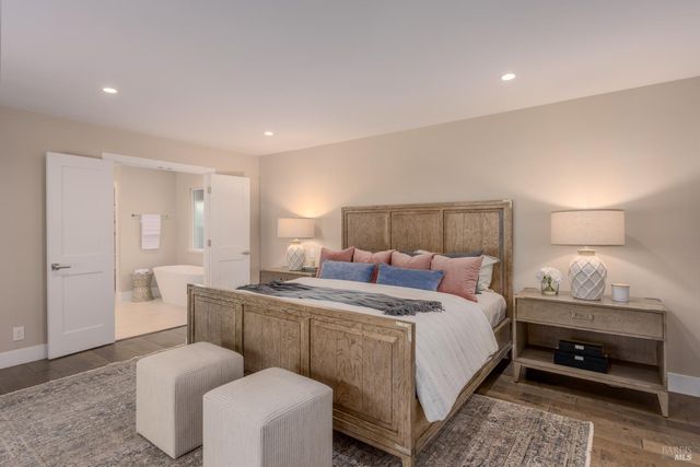 49 Hoff Rd, Kenwood, CA 95409