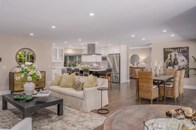 49 Hoff Rd, Kenwood, CA 95409