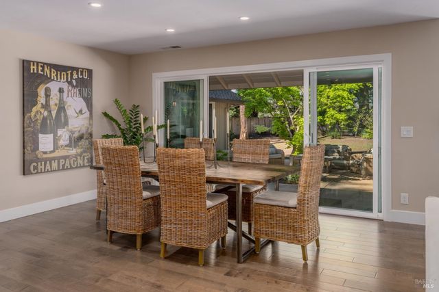 49 Hoff Rd, Kenwood, CA 95409