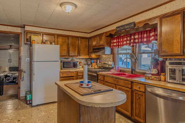 507 N 7th Street, Marmaduke, AR 72443