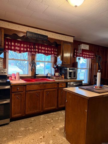 507 N 7th Street, Marmaduke, AR 72443