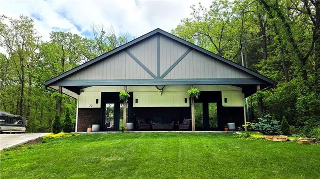 72 & 71 V Street, Lake Lotawana, MO 64086