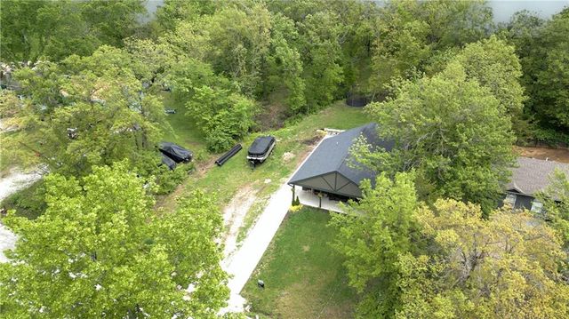 72 & 71 V Street, Lake Lotawana, MO 64086