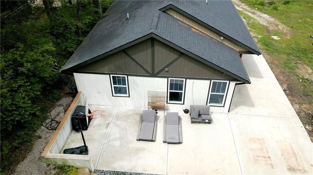 72 & 71 V Street, Lake Lotawana, MO 64086