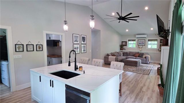 72 & 71 V Street, Lake Lotawana, MO 64086
