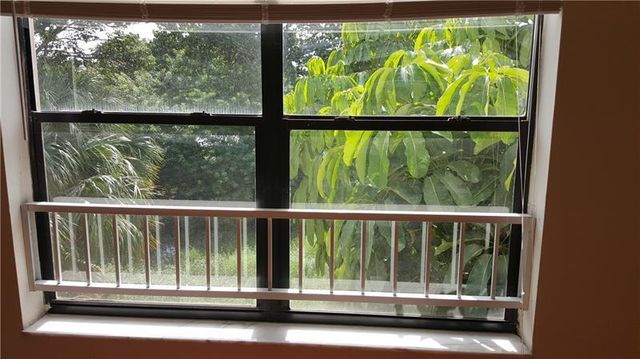 4541 W Mcnab Road 26, Pompano Beach, FL 33069