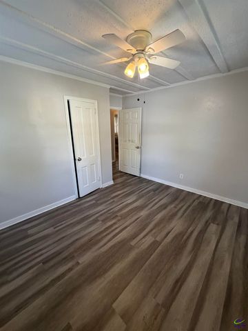 120 Meadowdale Drive, Warner Robins, GA 31088