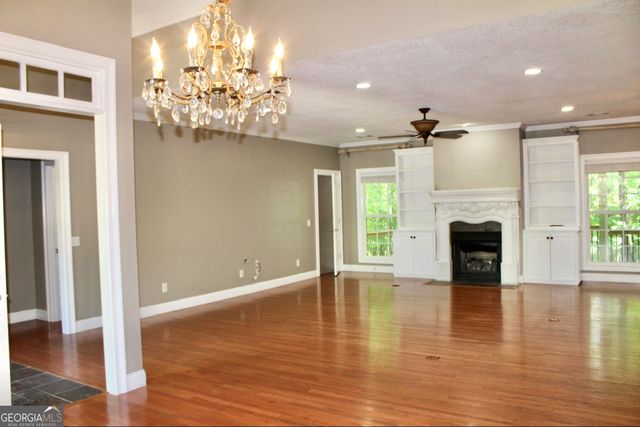 405 Canterbury Drive, Lagrange, GA 30241