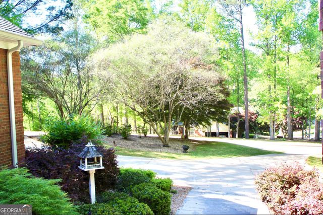 405 Canterbury Drive, Lagrange, GA 30241