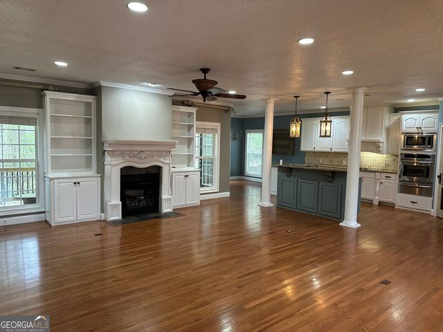 405 Canterbury Drive, Lagrange, GA 30241