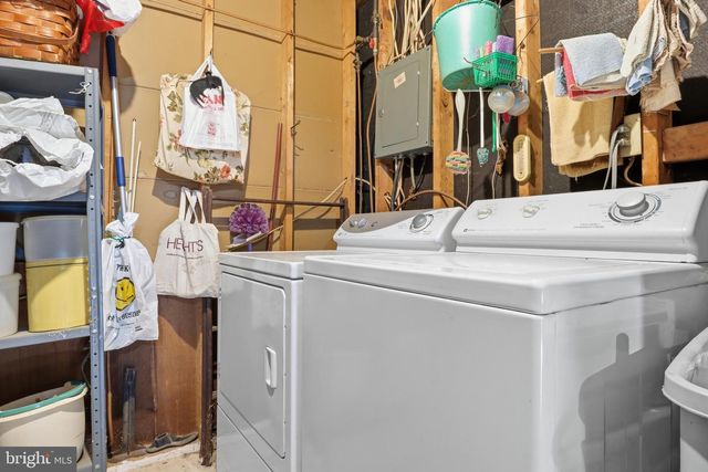 5200 HARMONY GROVE RD, Dover, PA 17315